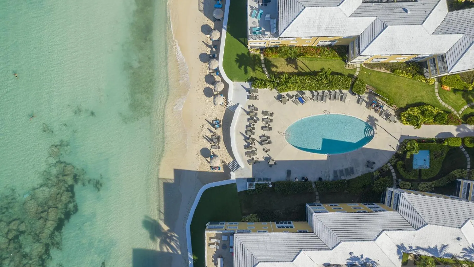 Beach Living At Regal Beach Blde George Town Apartman