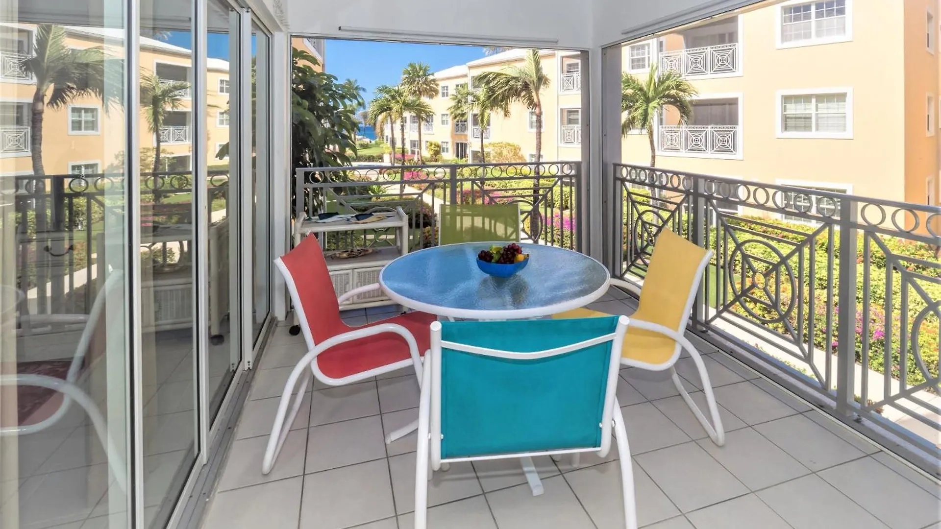 Beach Living At Regal Beach Blde George Town 0*,  Ilhas Cayman